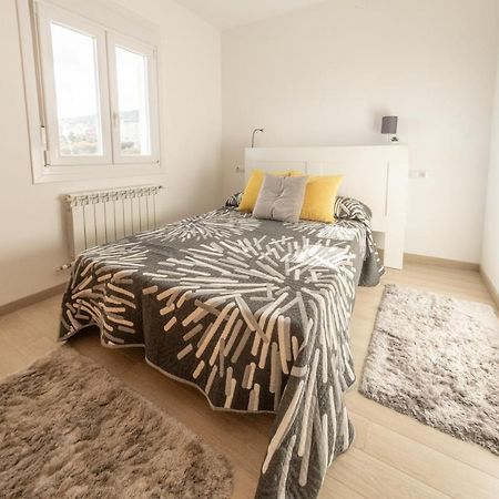 Апартаменти Piso En El Puerto Con Vistas Al Mar+Wifi+ Smarttv Burela Екстер'єр фото